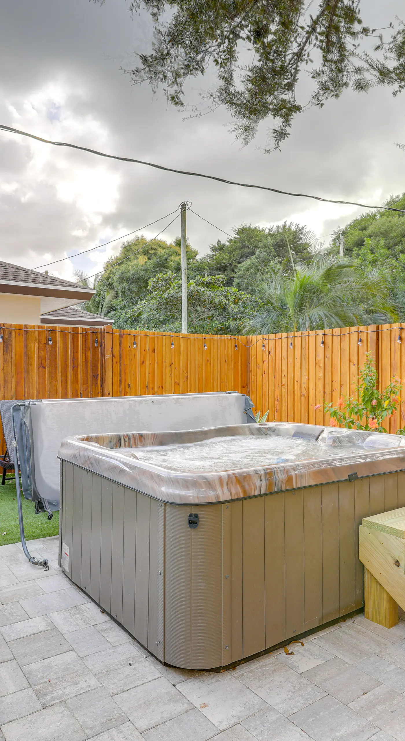 Walk to Parks, Eats & Bars: Stuart Home w/ Patio