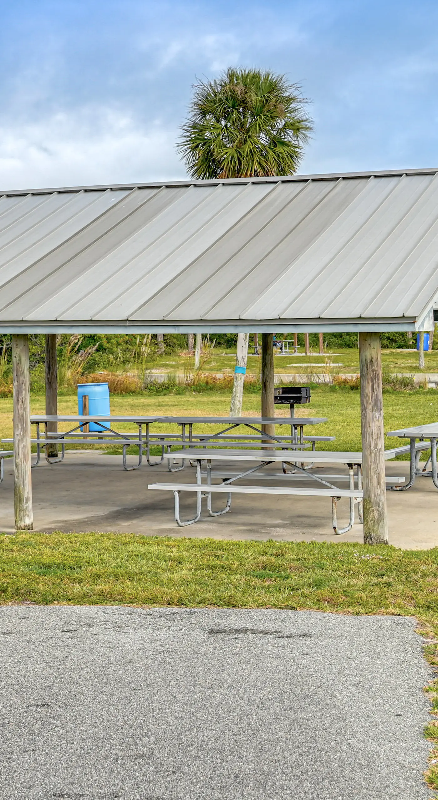 1/2 Mi to River! Poolside Escape on Merritt Island