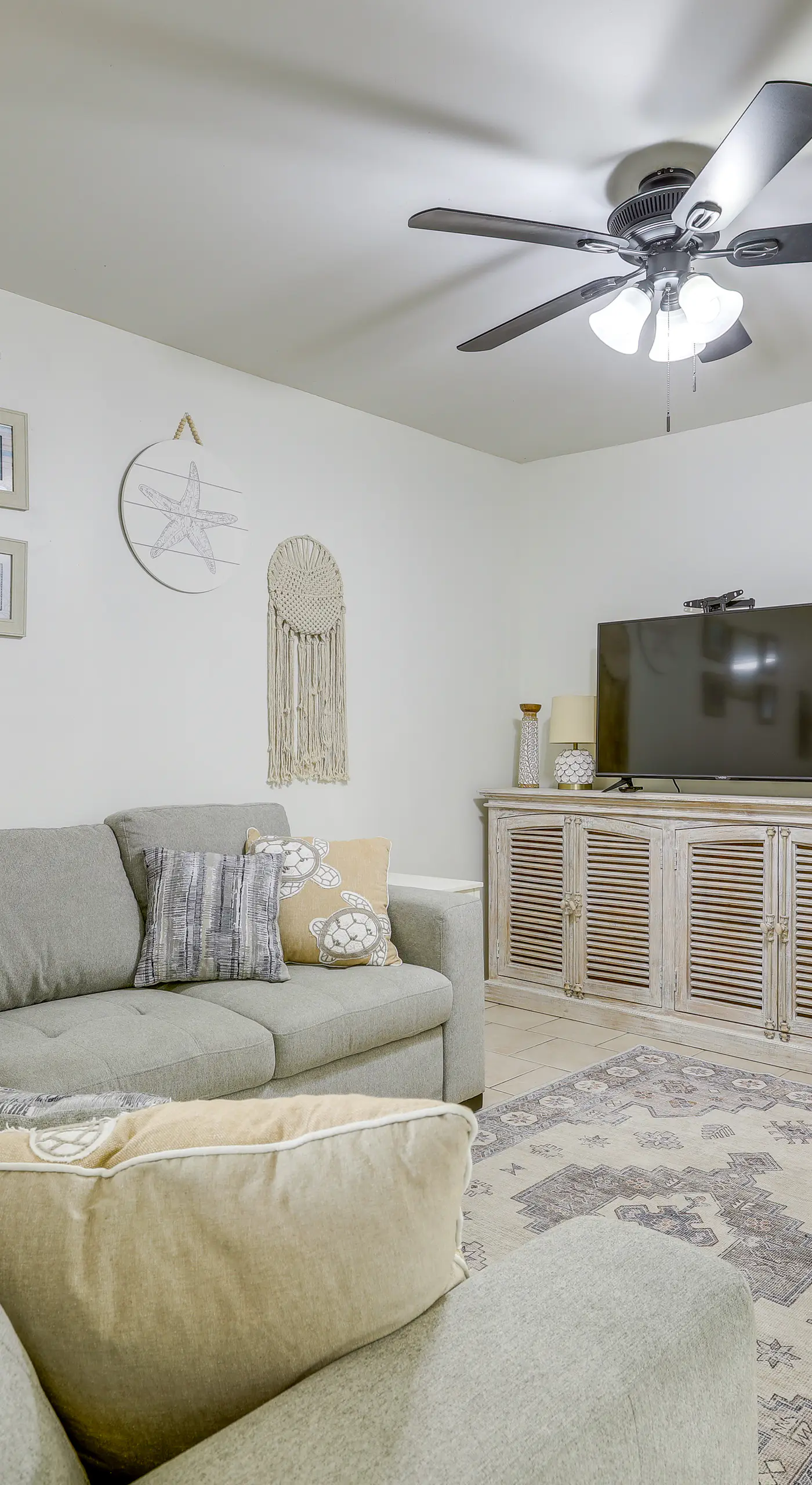 1 Block to Dtwn! Walkable Stay in Stuart