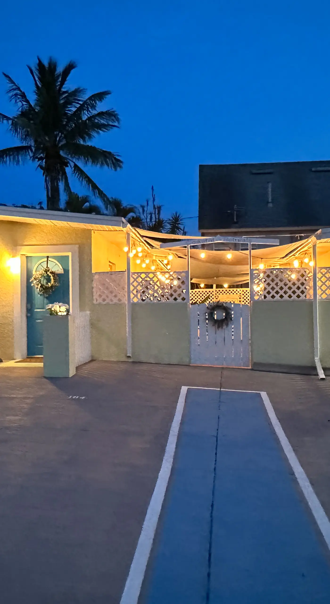 Dogs Welcome, Steps to Ocean: Cocoa Beach Getaway