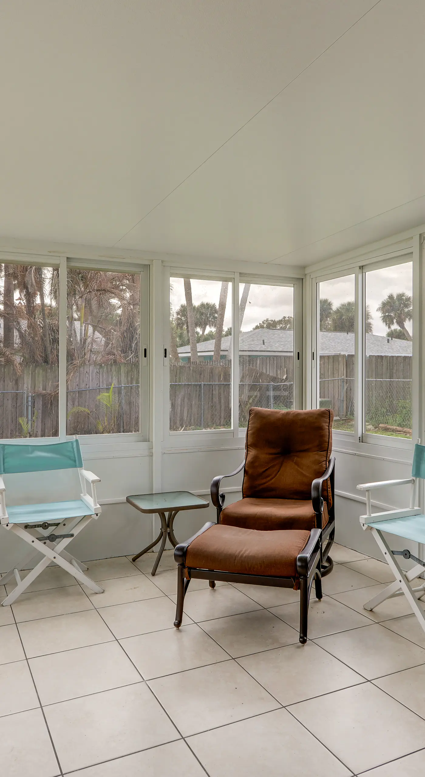 Screened Porch + Patio: Group Getaway in Palm Bay!