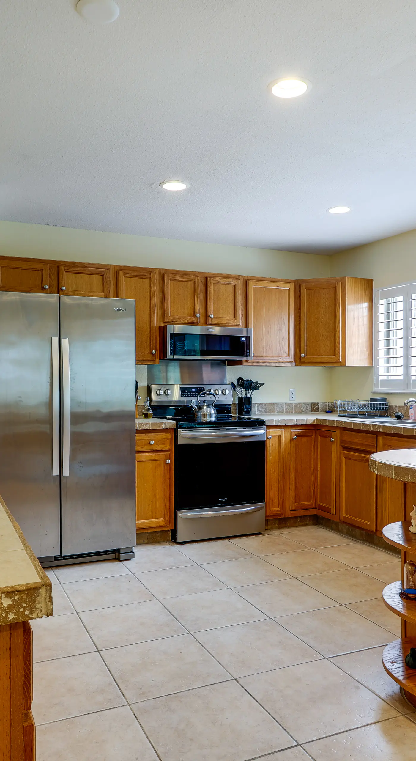 Screened Porch + Patio: Group Getaway in Palm Bay!