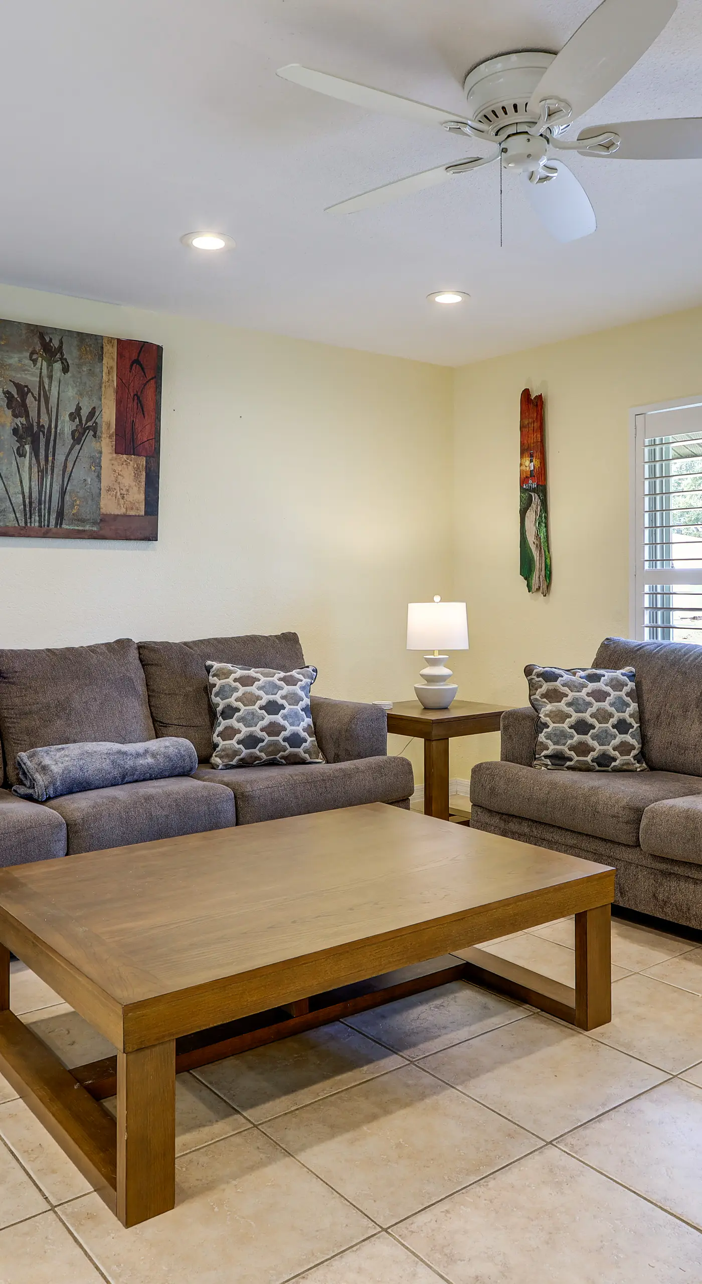 Screened Porch + Patio: Group Getaway in Palm Bay!