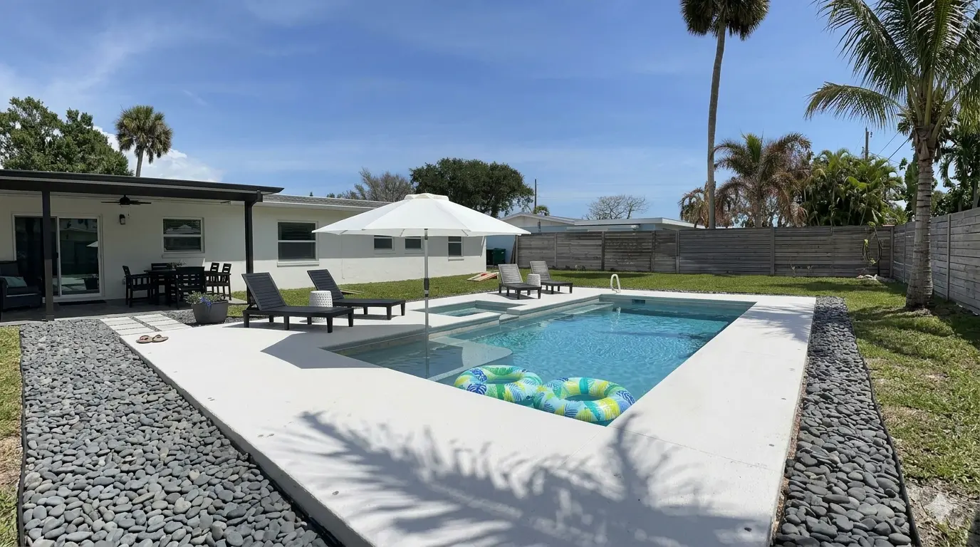 Pool & Spa, 2 Blocks to Beach! Cocoa Beach Retreat