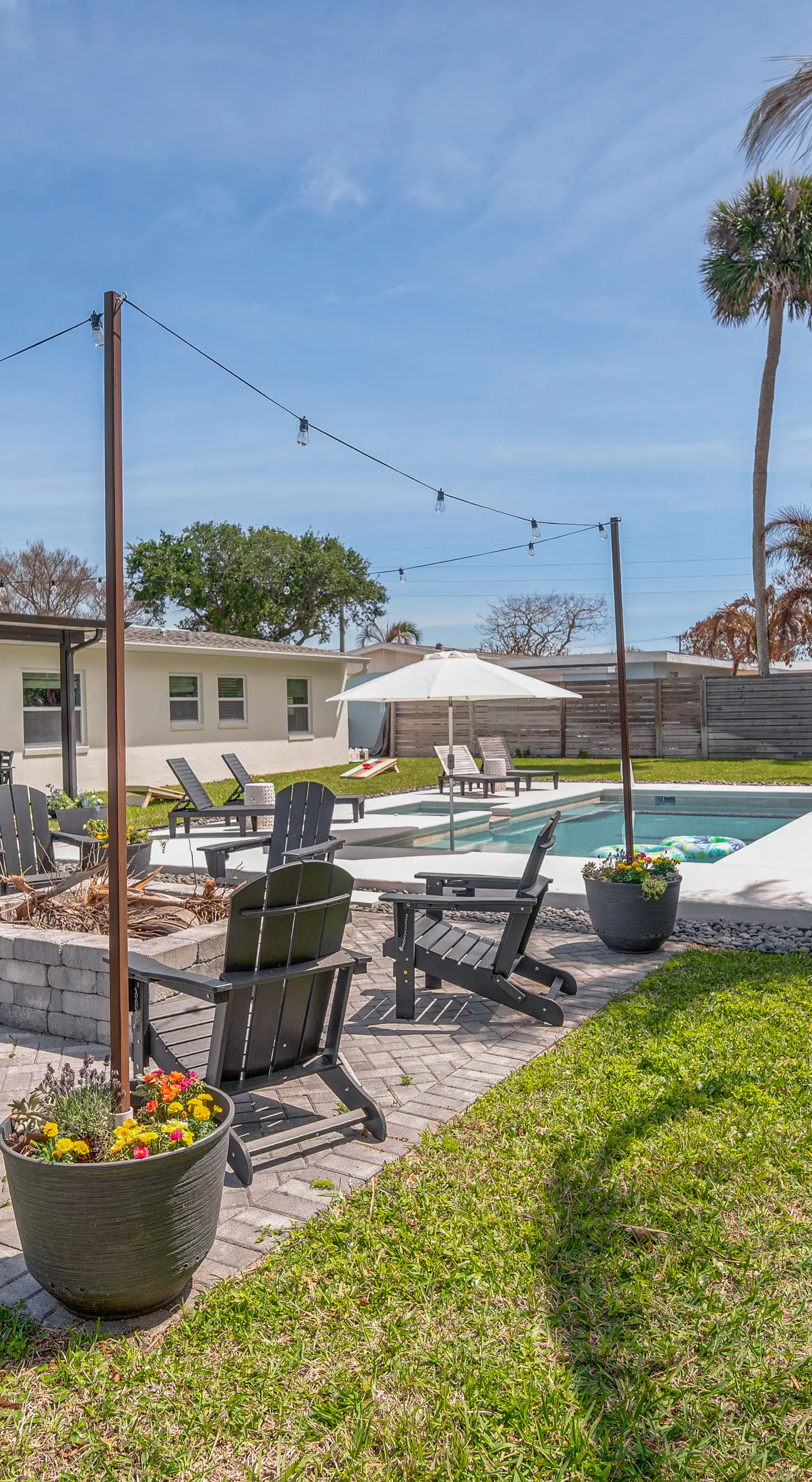 Pool & Spa, 2 Blocks to Beach! Cocoa Beach Retreat