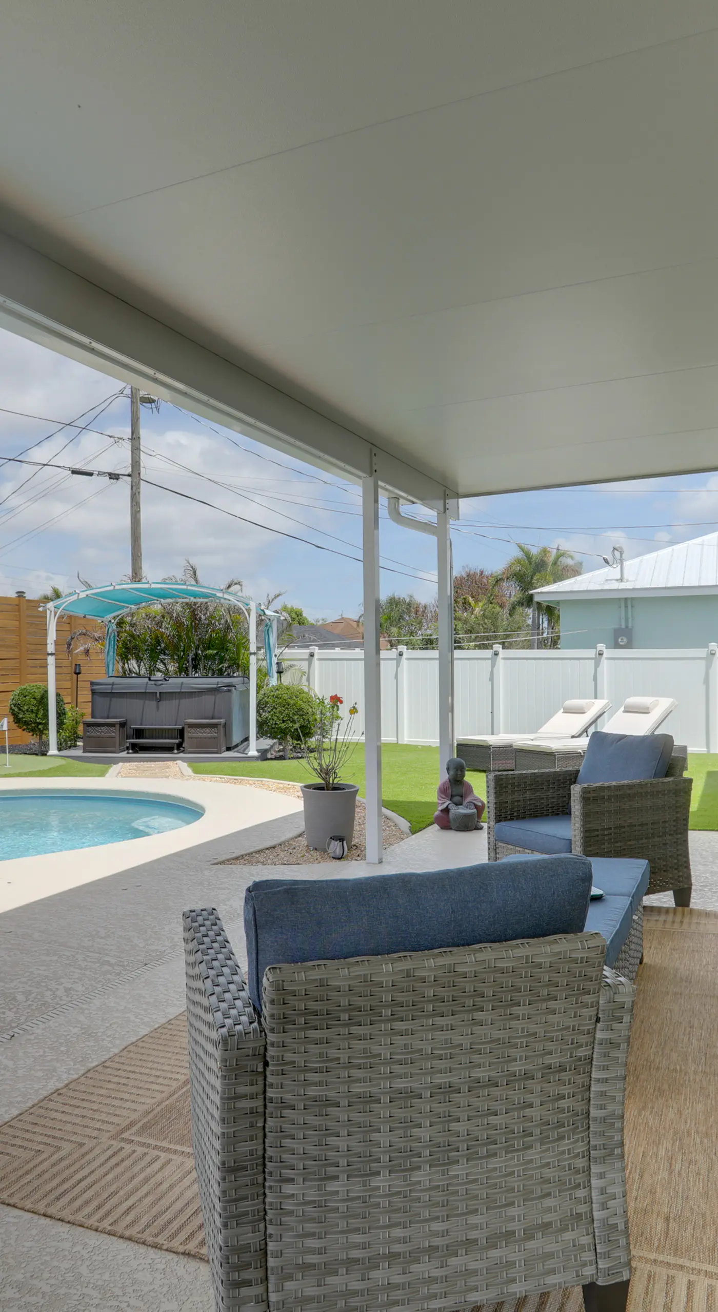 Swim, Golf, Grill & Chill! Port St Lucie Getaway