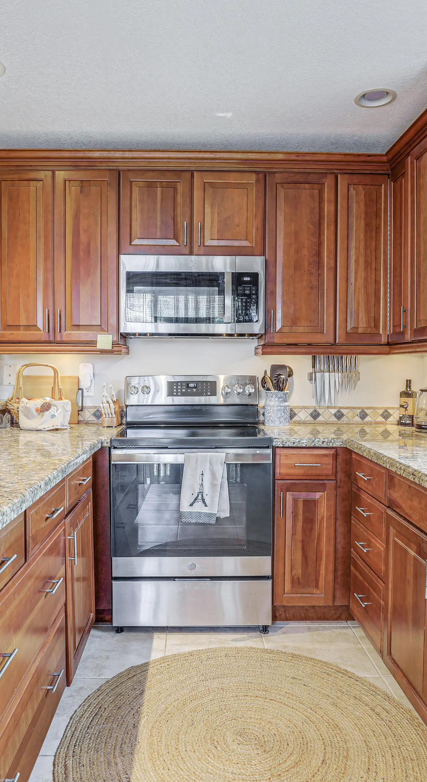 4 Mi to Beach! Jupiter Retreat w/ Pool Access