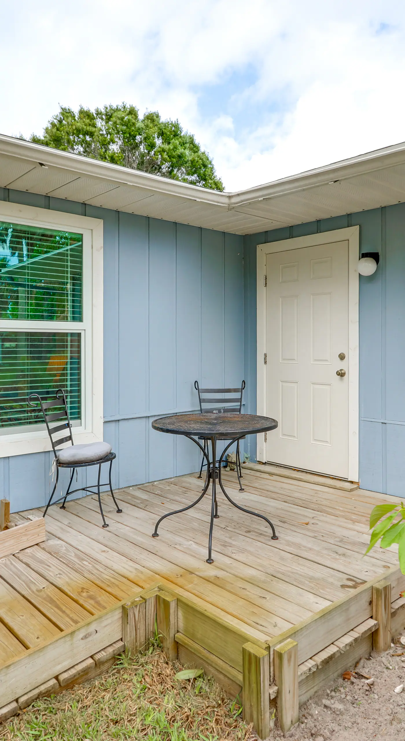 Private Yard, Lanai! Pet-Friendly Fort Pierce Home