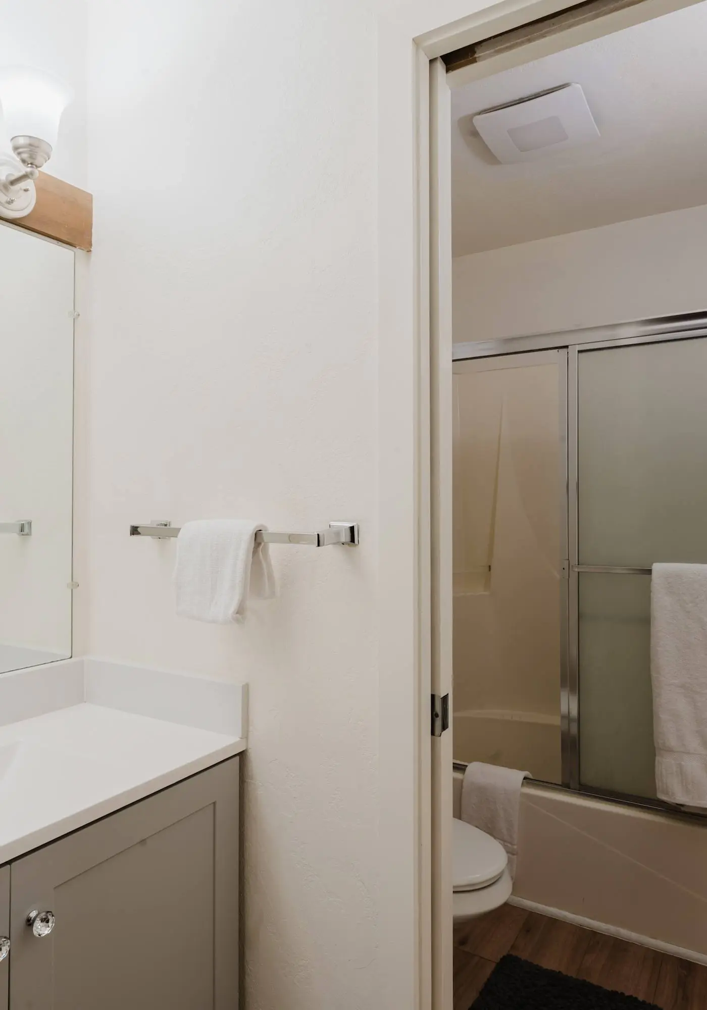 1BR Condo w/Game Room, Pool & Hot Tub