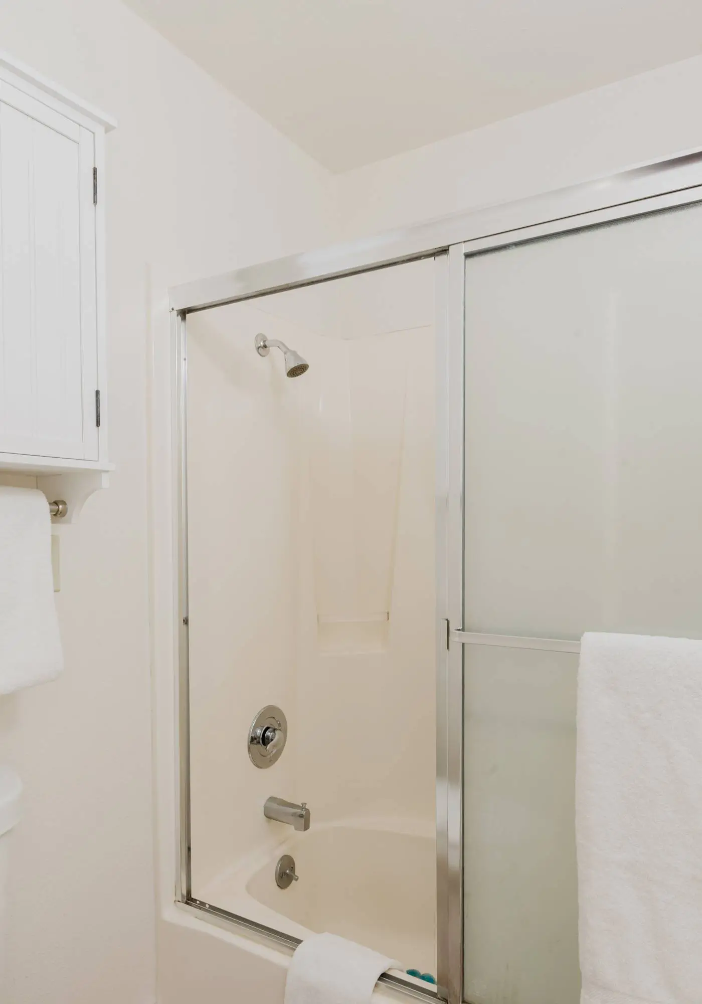 1BR Condo w/Game Room, Pool & Hot Tub