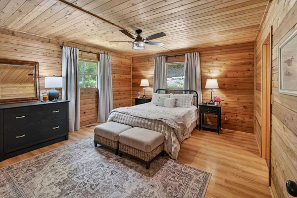 Scenic Mountain Getaway-Newly Renovated-Bear Ridge Lodge