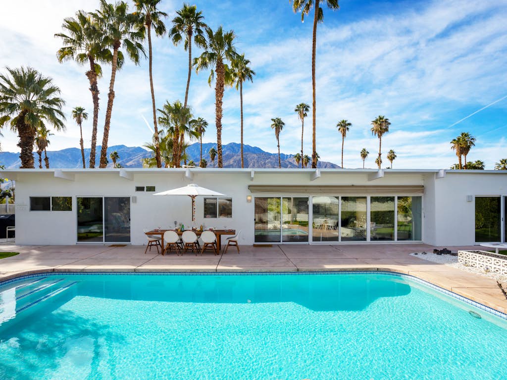 House of Stardust - Midcentury Desert Gem