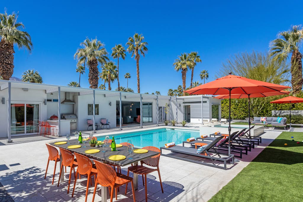 Lost Palms Oasis – Modern Palm Springs Luxury