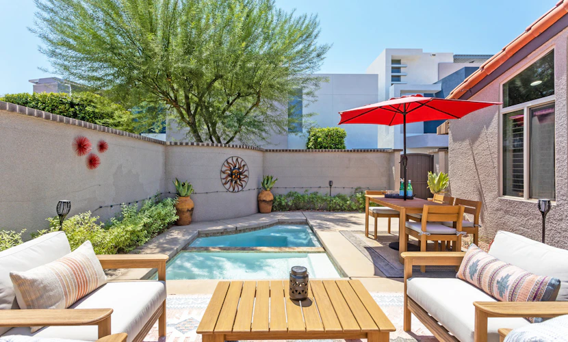 Caballeros - Private Condo w/ Pool, Spa & Mountain Views