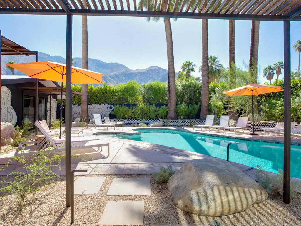 Mostero House at Old Las Palmas – Midcentury Luxury