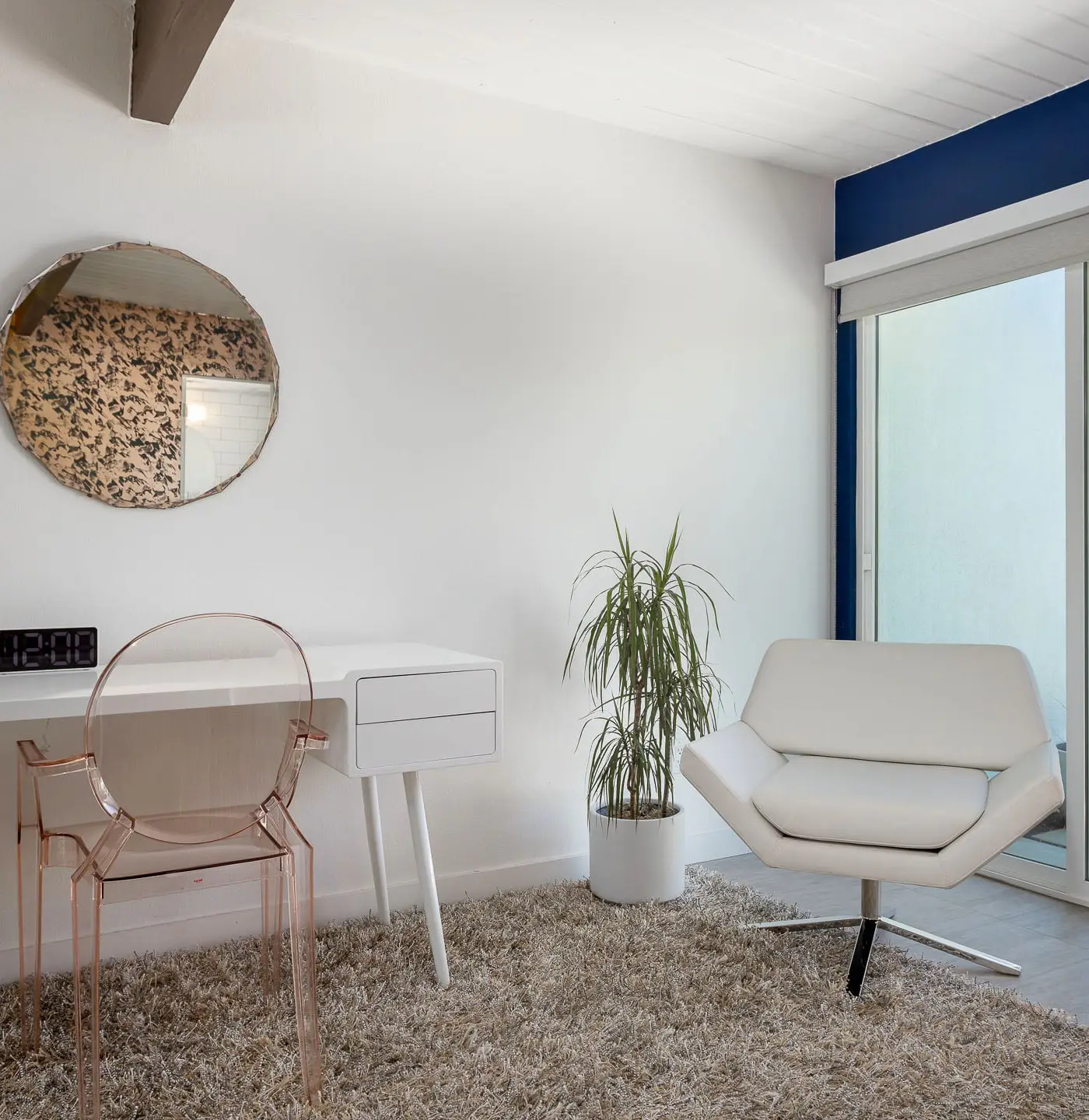Bubble Gum Modern: Mid-Century Alexander
