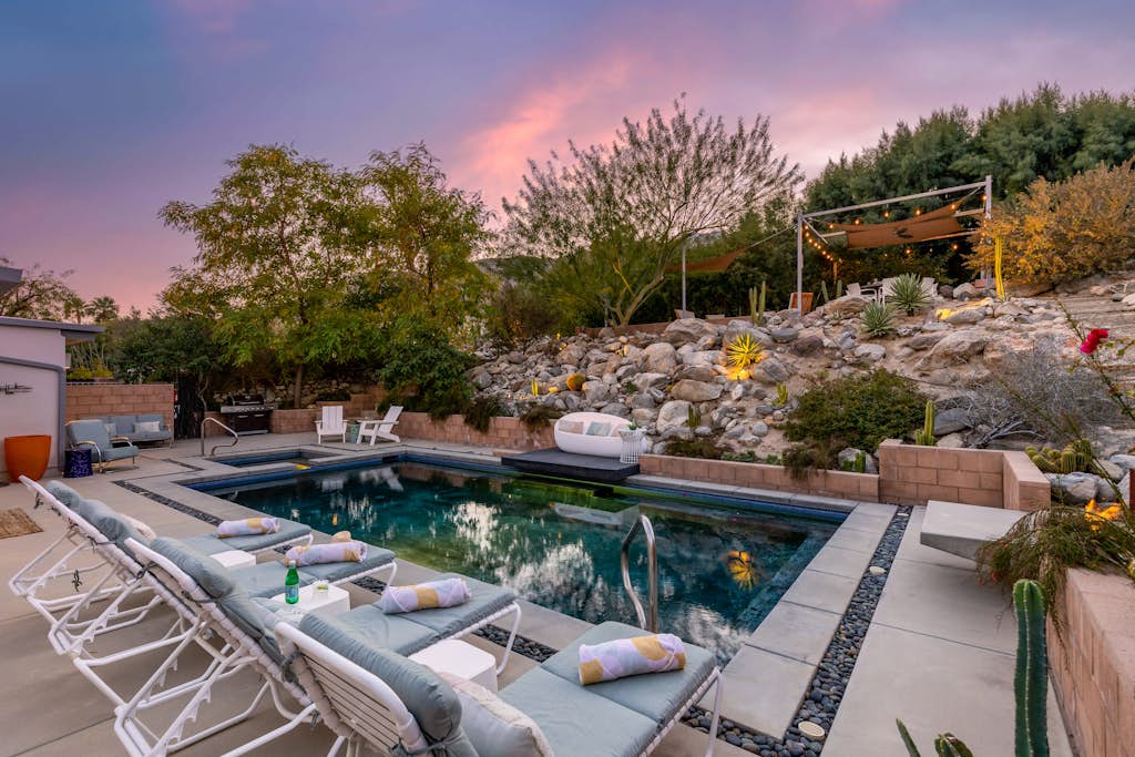 On The Rocks – Tuscan-Moroccan Luxury Retreat