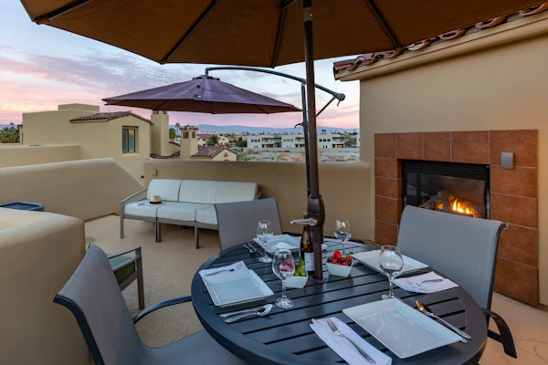 Villorrio Surprise – Stylish Rooftop Condo Near Downtown