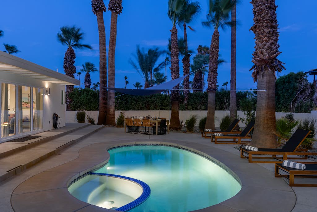 Eleven Palms – Mid-Century Modern Oasis