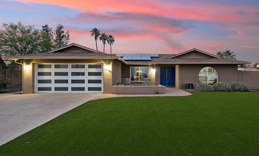 Roll and Roam - private pool, fire pit, games, and just minutes from Old Town Scottsdale
