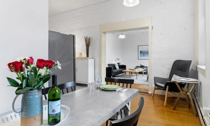 Rockland Central Loft, heart of downtown