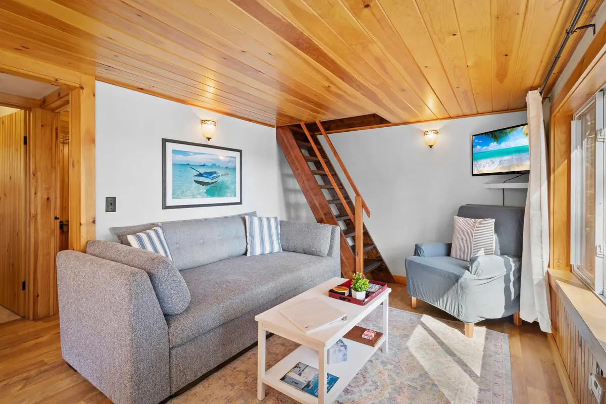 Settlers Cottage