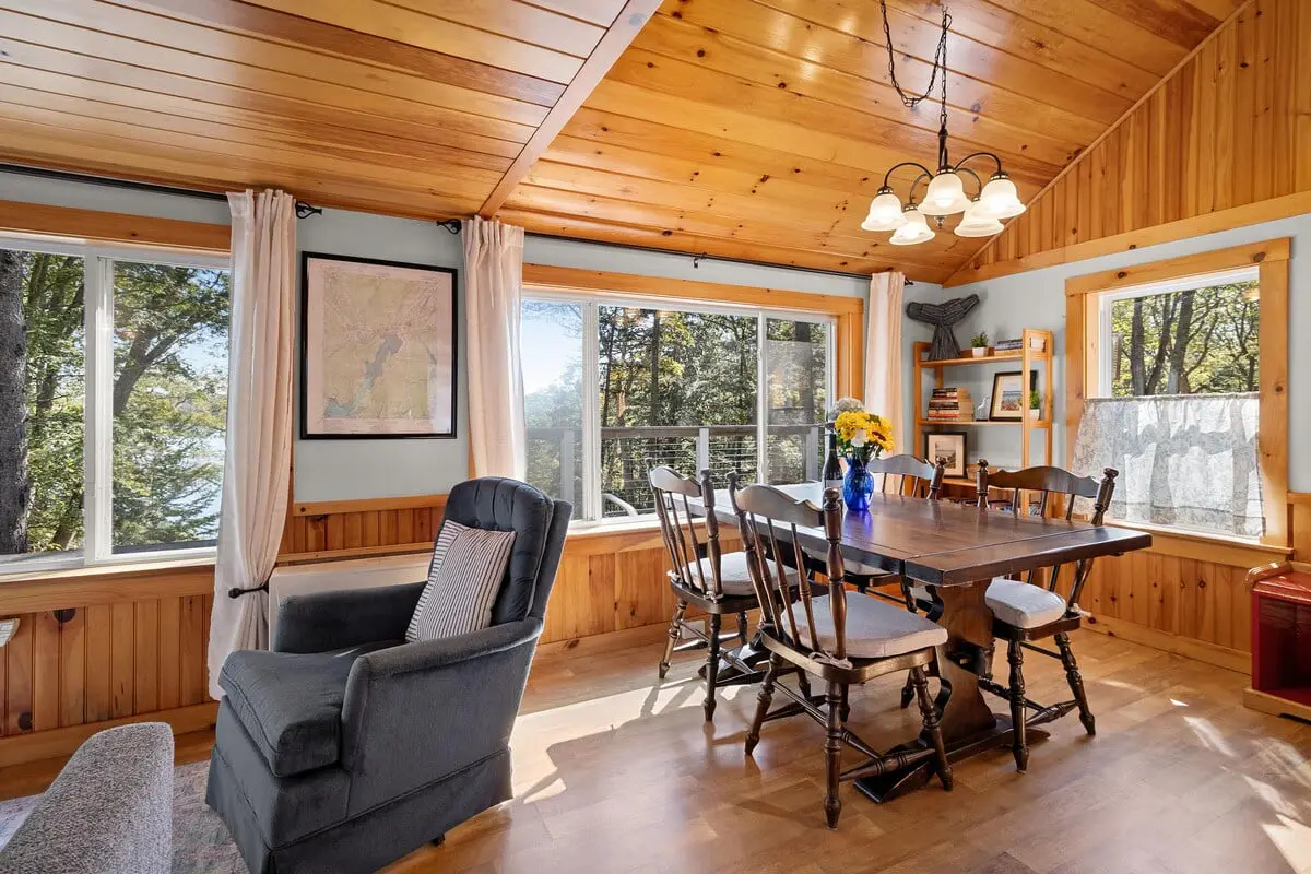 Settlers Cottage
