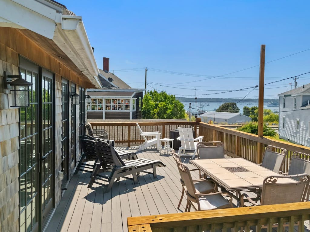 Harborside Cottage, walk to downtown