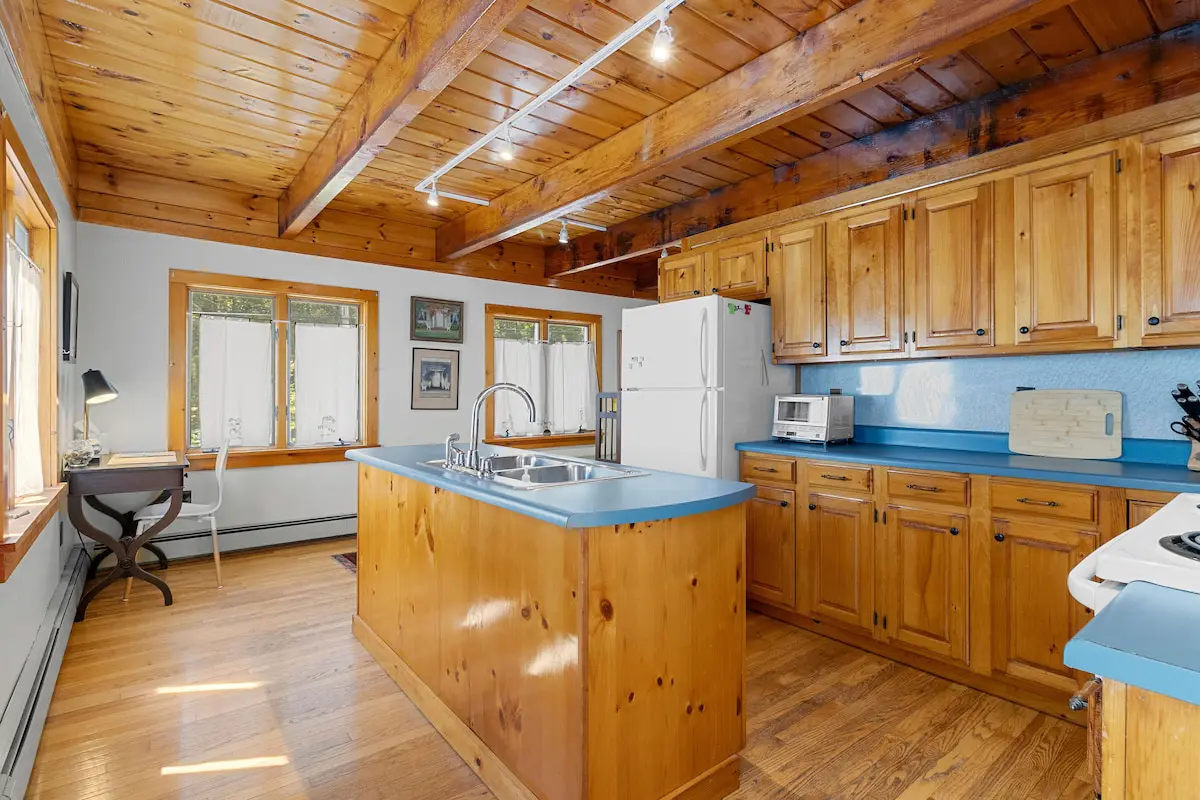Boothbay Birch Cottage