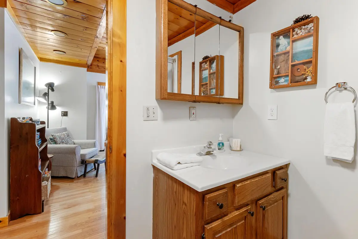 Boothbay Birch Cottage
