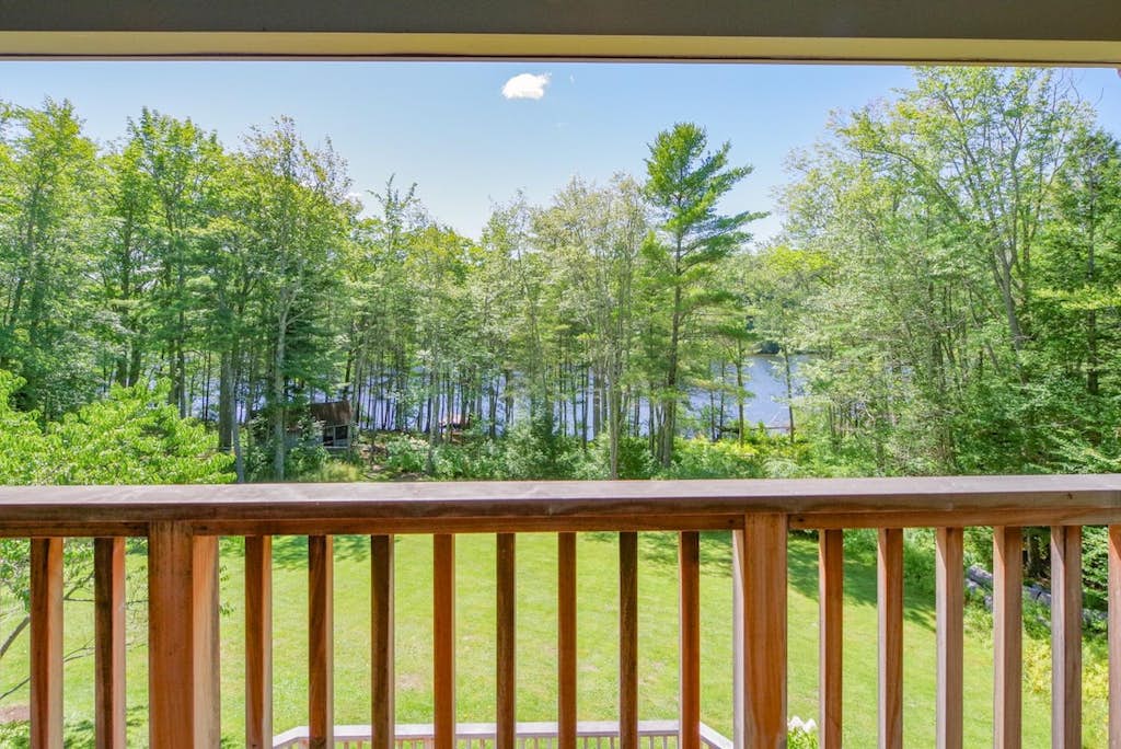 Riverside on Hopkins, waterfront with dock, 4 Bed,