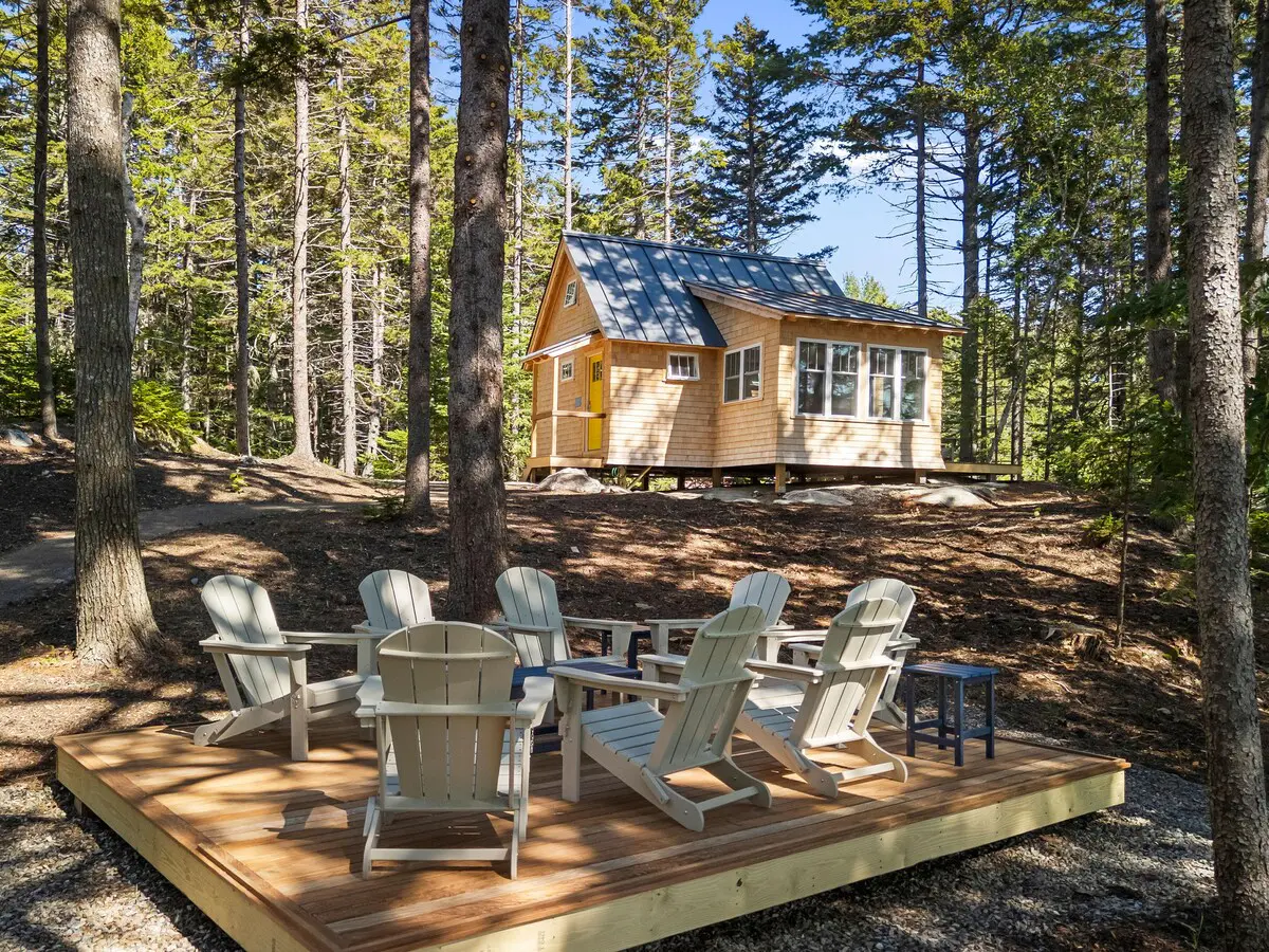 Lindquist Cottage