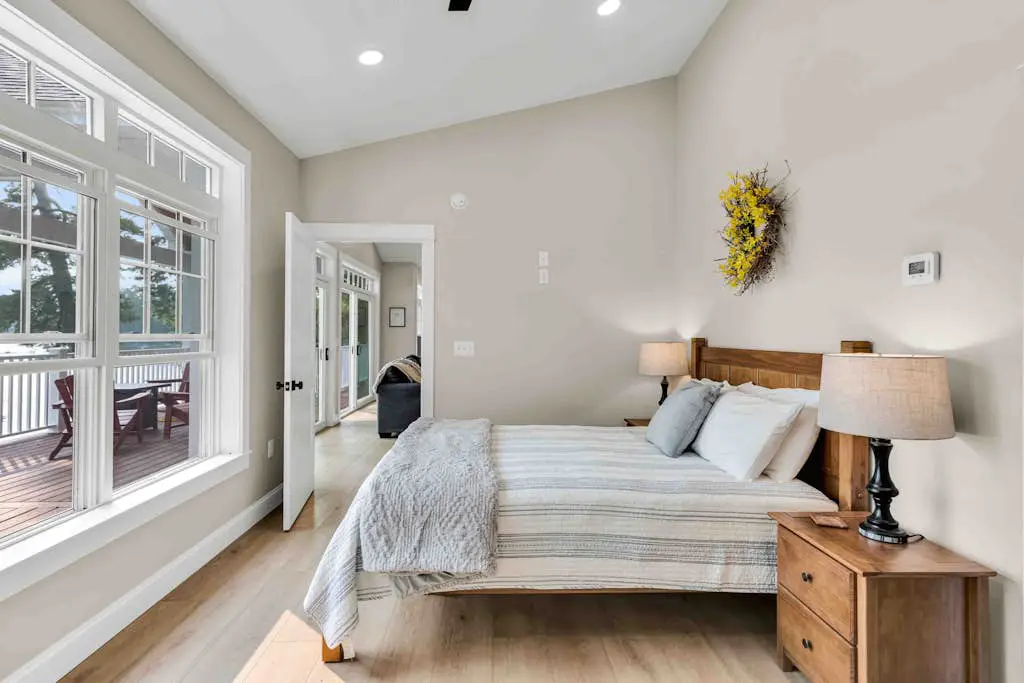 Sunset Point Cottage