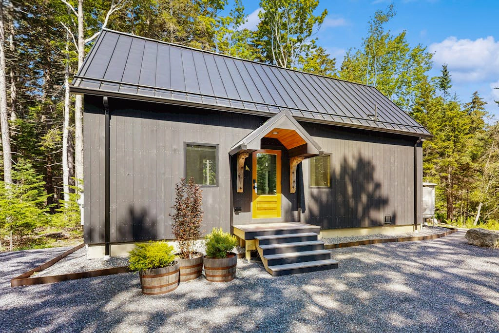 Spruce Shores Retreat