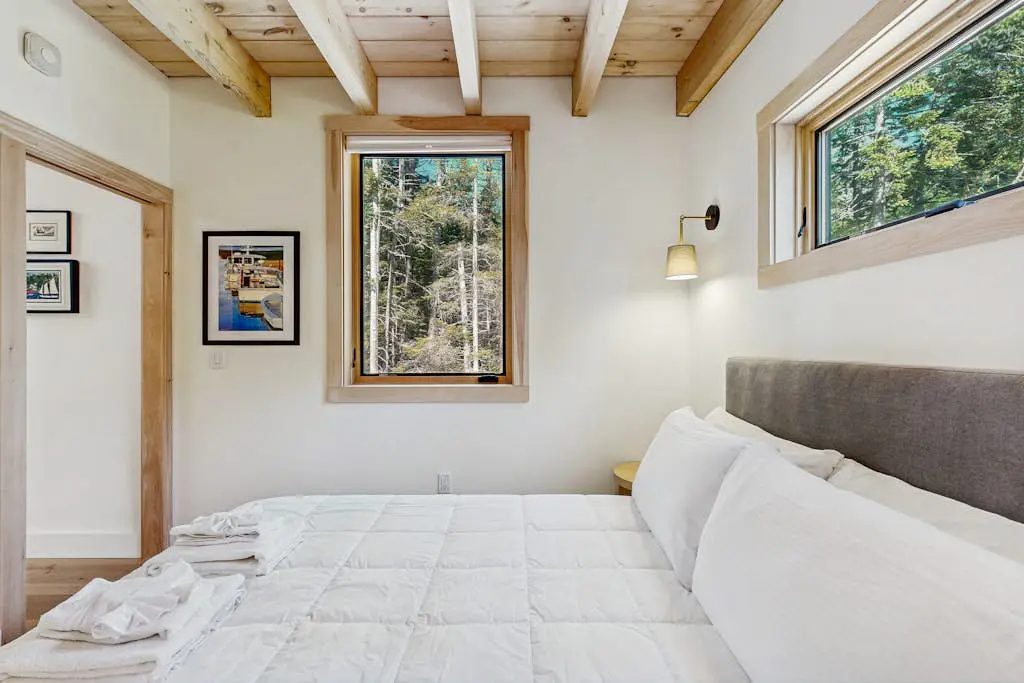 Spruce Shores Retreat