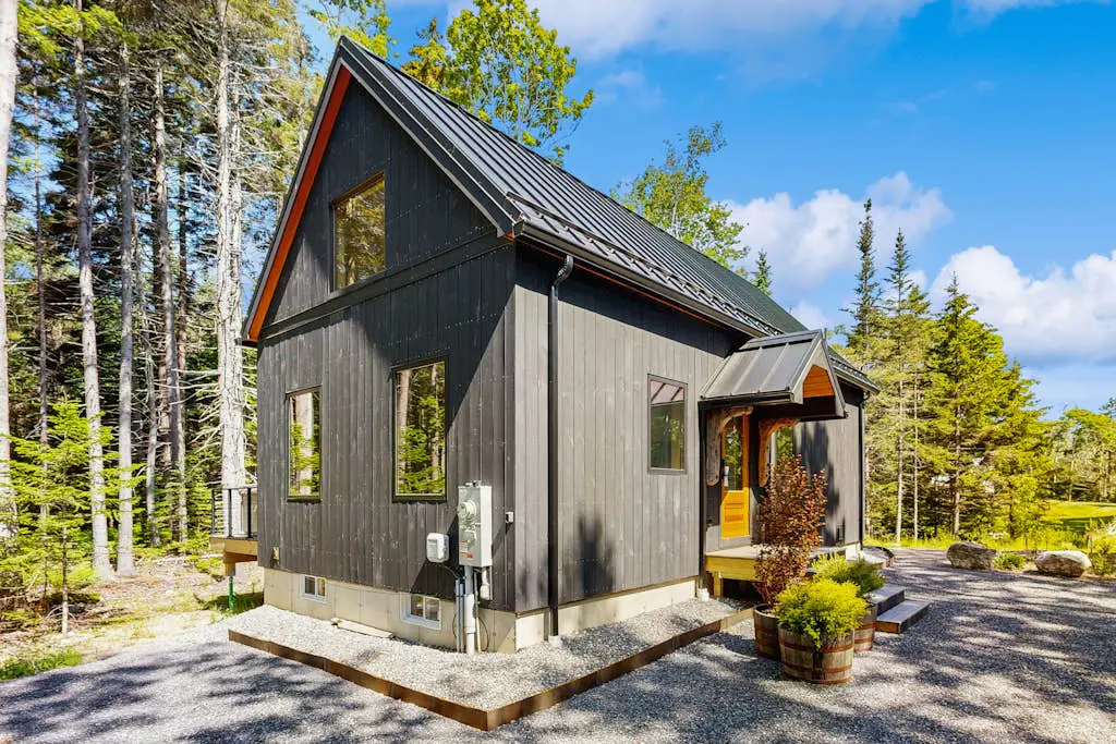 Spruce Shores Retreat