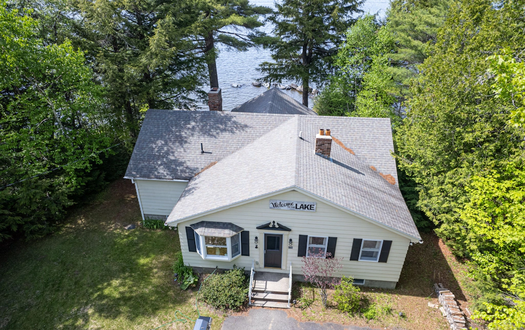 White Lobster Cottage