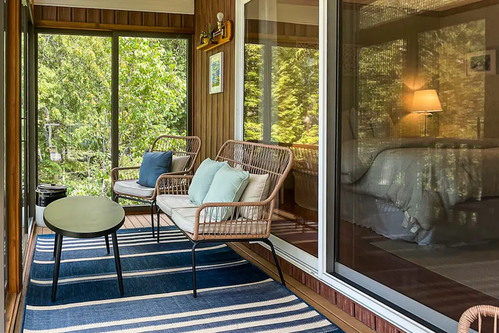 Heart Pond Hideaway
