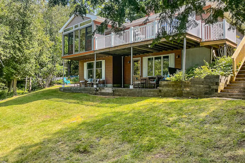 Heart Pond Hideaway