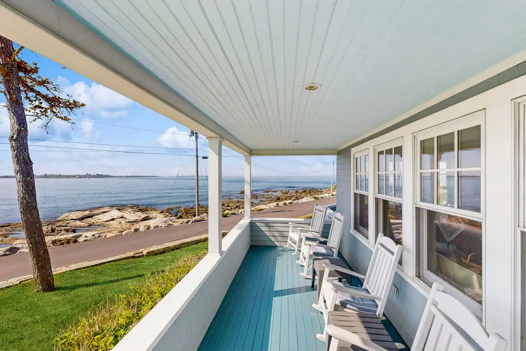 Tranquil Ocean Retreat