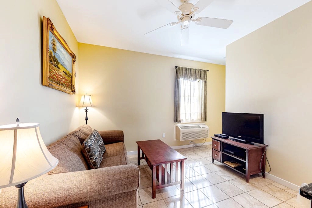 The Colonels Suites #4 and #5