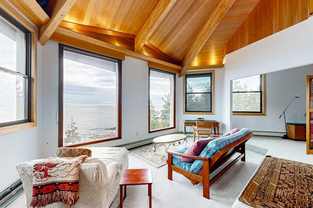 Oceanfront Gem