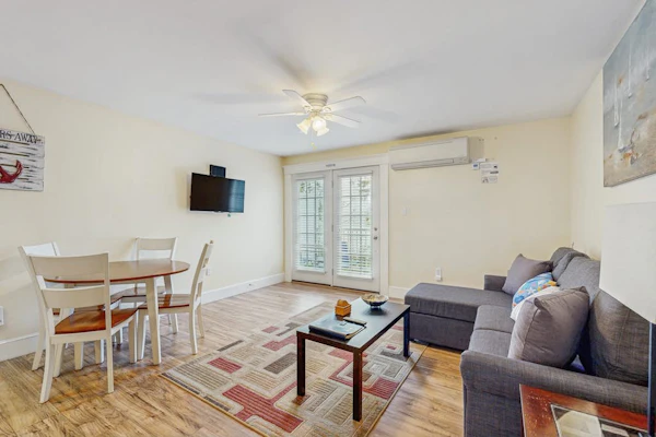 New Condo w/Water-View Deck in Edgecomb's Sheepscot Harbour Resort