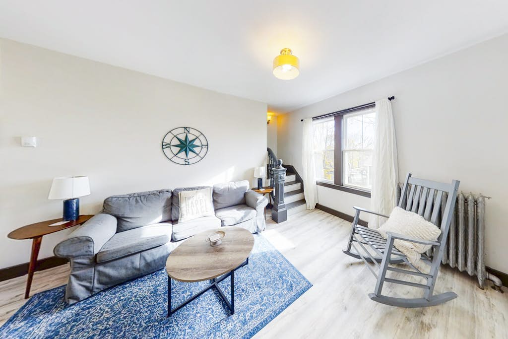 Newly Renovated Haven w/ Deck, Walk to Shops, Dining &  Marina, Pet friendly