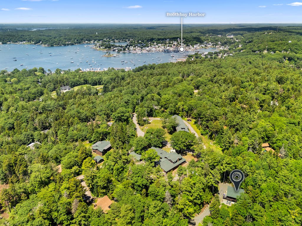 Sprucewold Cabin-  w/ Private Beach Club Access Dog-friendly