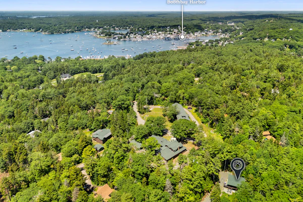 Sprucewold Cabin- w/ Private Beach Club Access Dog-friendly