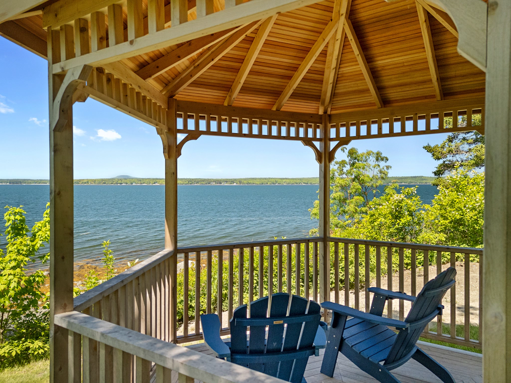 Waterfront Oasis