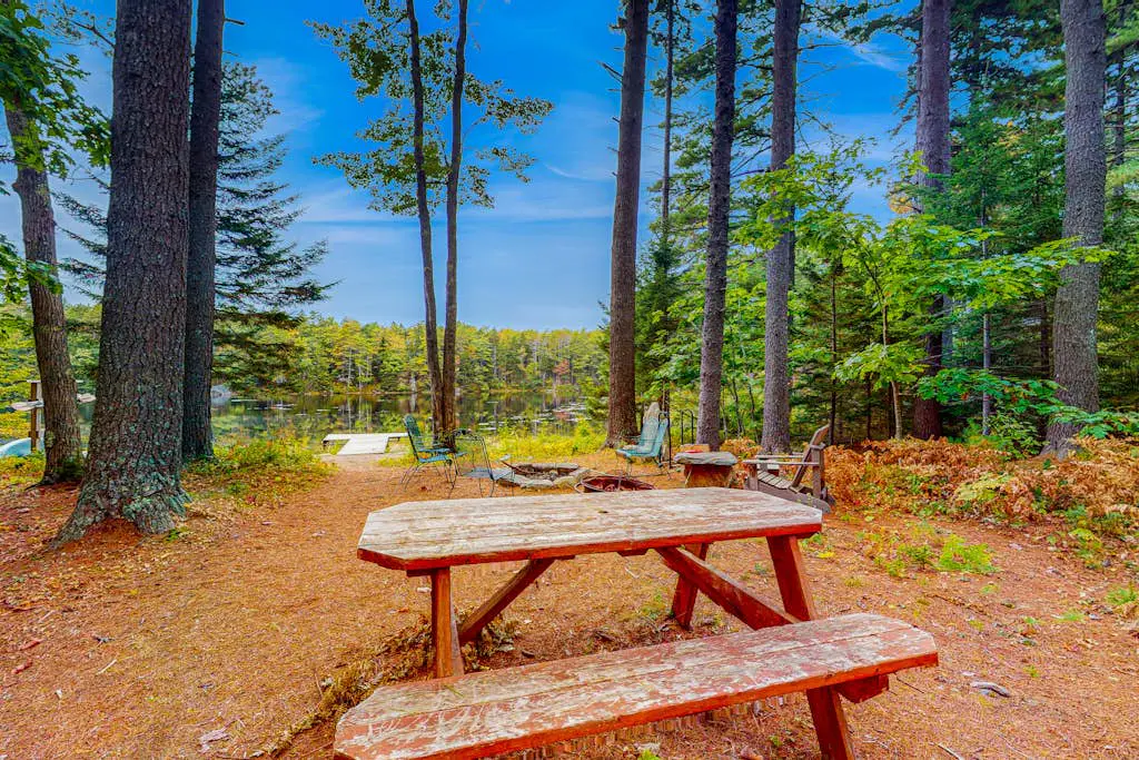 Appalachee Pond Waterfront Cottage
