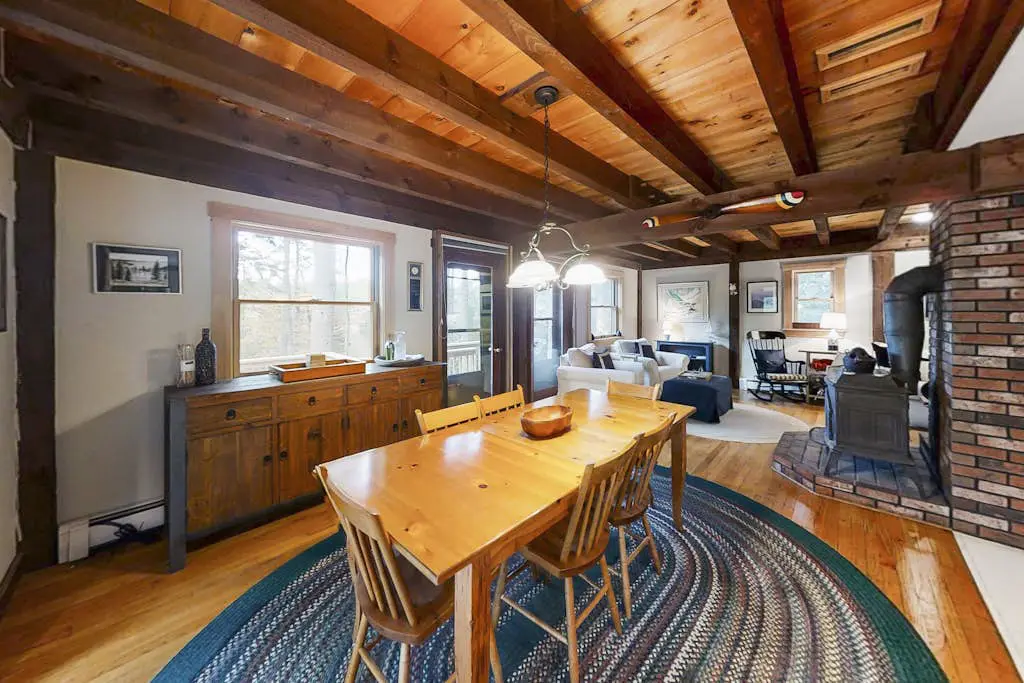 Appalachee Pond Waterfront Cottage