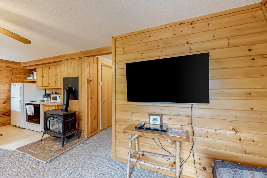 Lakeview Duplex Cabin -Combo Cabin #2 and Cabin #3